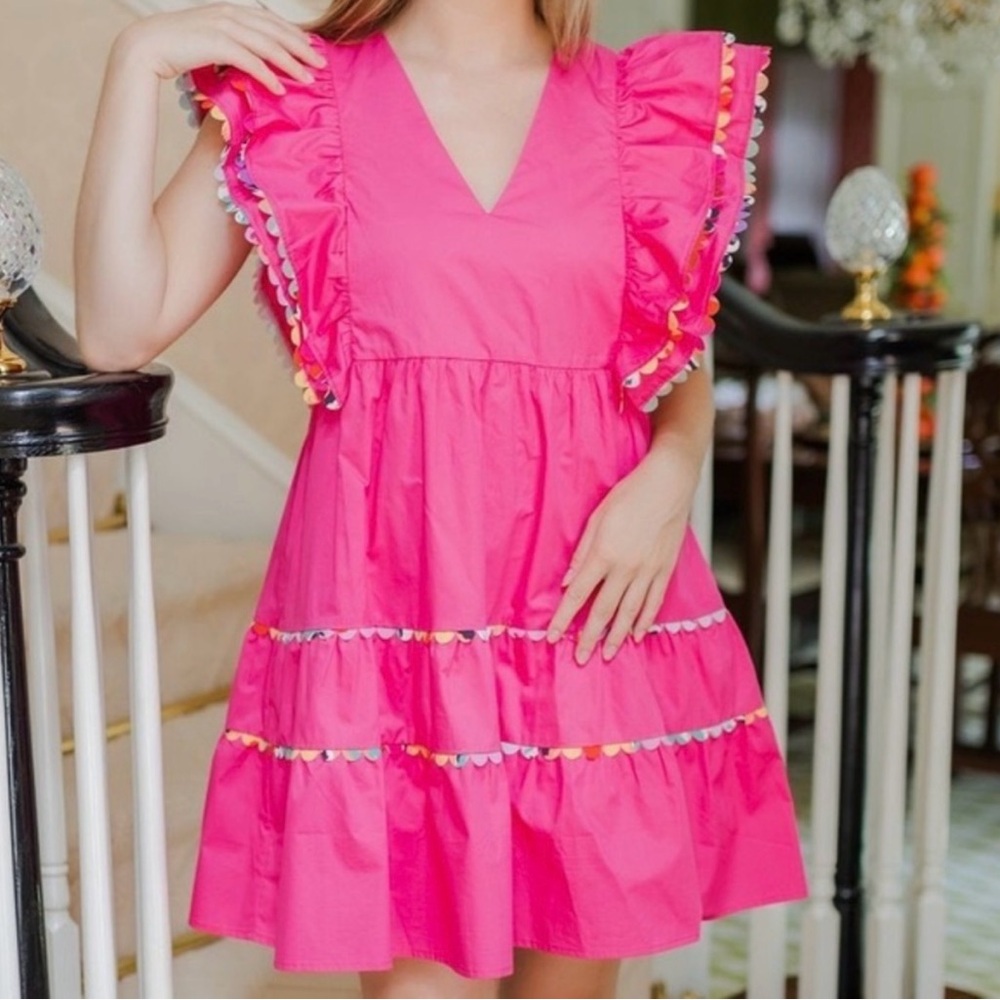 *read description* EUC Crosby Holden Pink Tiered Scallop Detail Mini Dress
